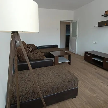 Eli's Apartment *