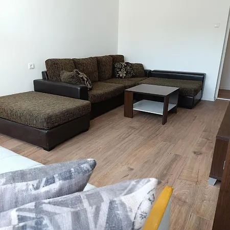 Apartment Eli's *